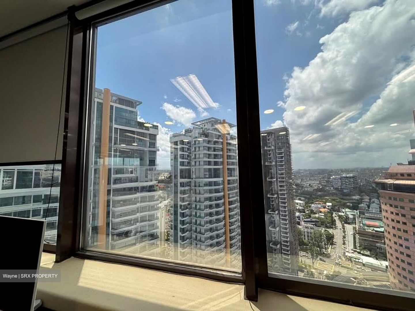 United Square (D11), Office #537648031